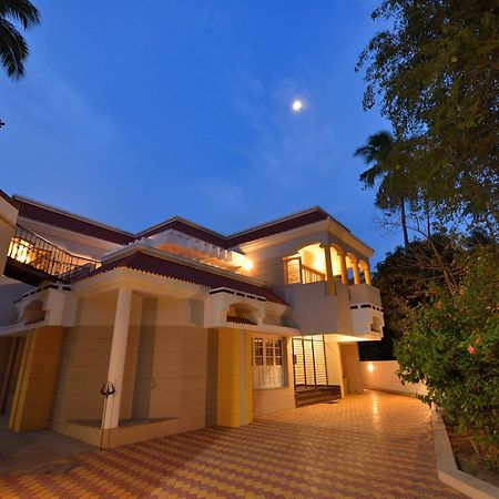 Sri Ranga Krupa Hotell Tiruchirappalli Exteriör bild