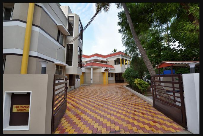 Sri Ranga Krupa Hotell Tiruchirappalli Exteriör bild