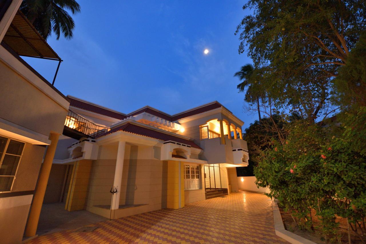 Sri Ranga Krupa Hotell Tiruchirappalli Exteriör bild