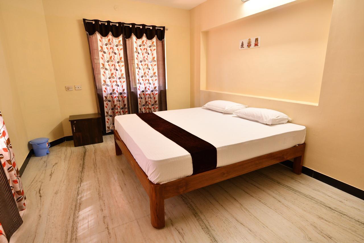 Sri Ranga Krupa Hotell Tiruchirappalli Exteriör bild