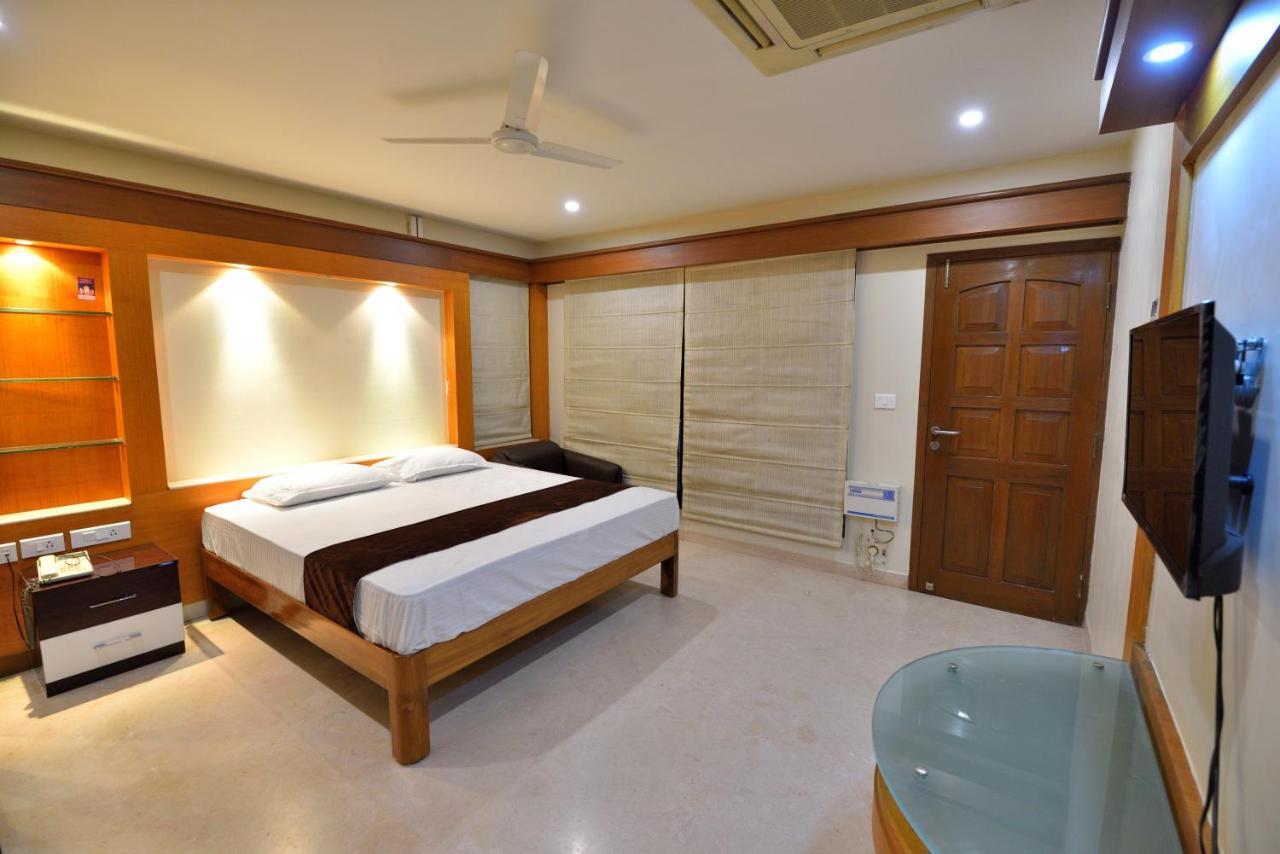 Sri Ranga Krupa Hotell Tiruchirappalli Exteriör bild